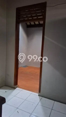 Dijual Rumah 4 Kamar Lokasi Ideal Bagus dan Strategis di Antapani Dijual Rumah 4 Kamar Lokasi Ideal Bagus dan Strategis di Antapani