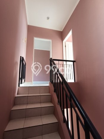 UNIT LANGKA! Rumah kawasan Kota Wisata, 3 KM, View Kota, Luas 120m² LB 135m² UNIT LANGKA! Rumah kawasan Kota Wisata, 3 KM, View Kota, Luas 120m² LB 135m²