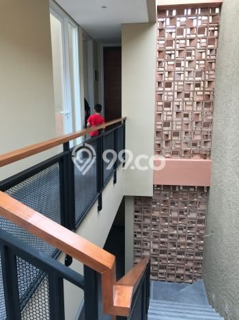 Jual Rumah Mewah Elegan Dengan View Cantik di Cibubur, Bekasi Jual Rumah Mewah Elegan Dengan View Cantik di Cibubur, Bekasi