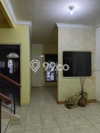 Rumah dua lantai dalam cluster dekat gerbang tol Rumah dua lantai dalam cluster dekat gerbang tol