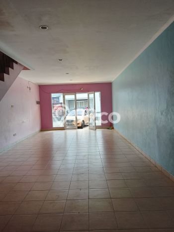 Disewakan Ruko Kawasan Kota Wisata, Luas 96m², Lokasi Strategis, Ready Untuk Dipakai Disewakan Ruko Kawasan Kota Wisata, Luas 96m², Lokasi Strategis, Ready Untuk Dipakai