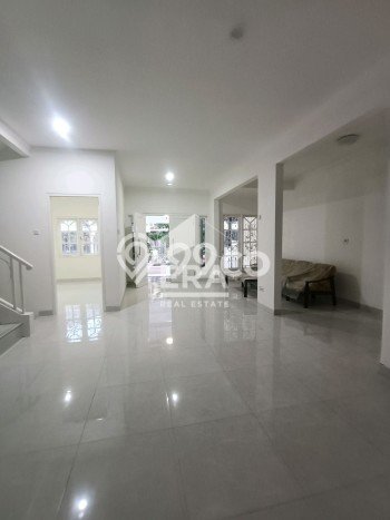 Jual Rumah Mewah Megah Dengan View Eksklusif di Kota Wisata, Bogor Jual Rumah Mewah Megah Dengan View Eksklusif di Kota Wisata, Bogor