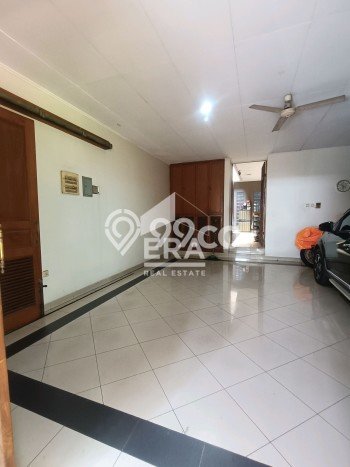 Hunian Elit LB 500m2 Siap Huni Desain Elegan di Cibubur, Jakarta Timur Hunian Elit LB 500m2 Siap Huni Desain Elegan di Cibubur, Jakarta Timur