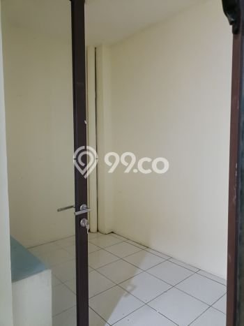 LOKASI PREMIUM! Ruko di Legenda Wisata, Luas 96m², Area Niaga LOKASI PREMIUM! Ruko di Legenda Wisata, Luas 96m², Area Niaga