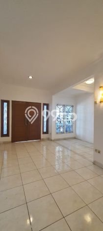 DIJUAL CEPAT! Rumah Ready Stock Lokasi Premium Kota Wisata, Luas 180m² LB 268m² DIJUAL CEPAT! Rumah Ready Stock Lokasi Premium Kota Wisata, Luas 180m² LB 268m²