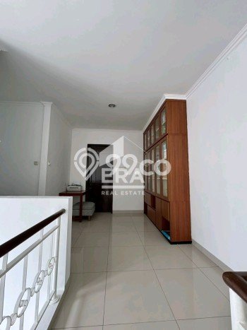 Rumah Lingkungan Asri di Kota Wisata, Bogor, LT 240m² Bangunan 250m² Rumah Lingkungan Asri di Kota Wisata, Bogor, LT 240m² Bangunan 250m²