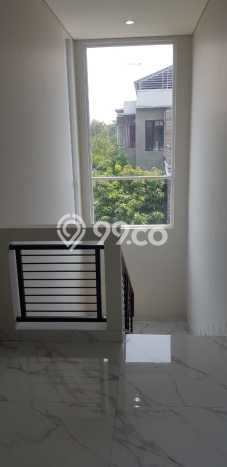 Dijual Rumah Mewah Elegan Dengan View Cantik di BSD, Tangerang Dijual Rumah Mewah Elegan Dengan View Cantik di BSD, Tangerang