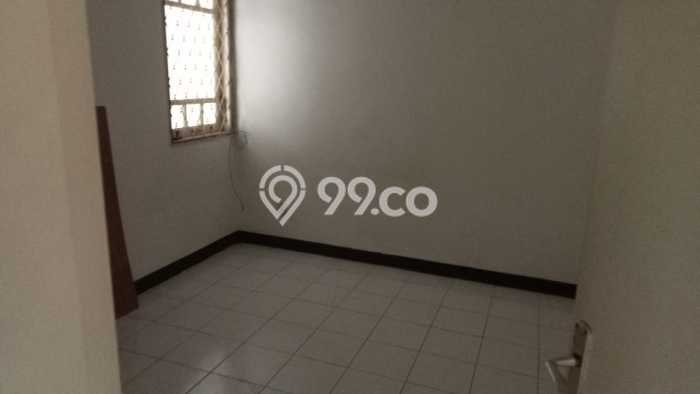 Dijual Hunian Rumah Terawat 4 KT di BSD Griya Loka, Tangerang Dijual Hunian Rumah Terawat 4 KT di BSD Griya Loka, Tangerang