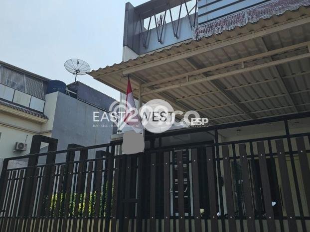 Dijual Rumah Elit Exclusive di Kembangan, Jakarta Barat Dijual Rumah Elit Exclusive di Kembangan, Jakarta Barat