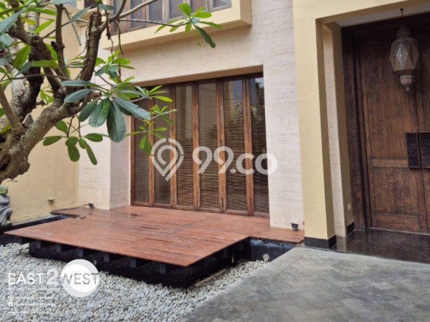 Hunian Modern Dikontrakkan 4 Kamar di Cilandak Bisa Nego Hunian Modern Dikontrakkan 4 Kamar di Cilandak Bisa Nego