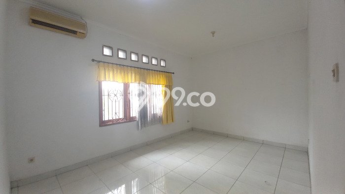 Dijual Cepat Rumah Bagus Siap Huni LB 300m2 di Koja, Jakarta Utara Dijual Cepat Rumah Bagus Siap Huni LB 300m2 di Koja, Jakarta Utara