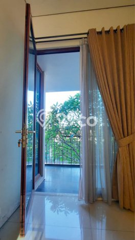 Jual Rumah Luas Elegan Dengan View Cantik di Cipinang, Jakarta Timur Jual Rumah Luas Elegan Dengan View Cantik di Cipinang, Jakarta Timur