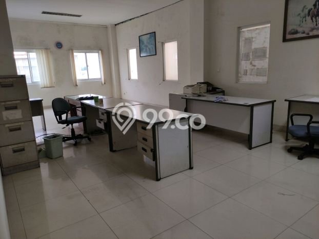 AREA TERBAIK! Gudang di , Luas 1242m2m², Pengunjung Tinggi AREA TERBAIK! Gudang di , Luas 1242m2m², Pengunjung Tinggi