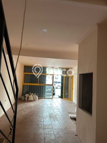 FOR SALE! Ruko di Mampang Prapatan Jakarta Selatan, LT 60m2, LB 51m2 FOR SALE! Ruko di Mampang Prapatan Jakarta Selatan, LT 60m2, LB 51m2