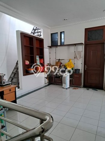 DIJUAL CEPAT! Rumah Asri area Sunter, Jakarta Utara, Luas 90m² Bangunan 158m² Bisa Nego! DIJUAL CEPAT! Rumah Asri area Sunter, Jakarta Utara, Luas 90m² Bangunan 158m² Bisa Nego!