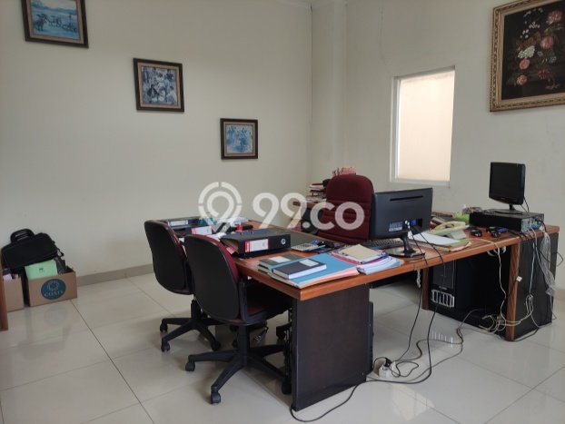AREA TERBAIK! Gudang di , Luas 1242m2m², Pengunjung Tinggi AREA TERBAIK! Gudang di , Luas 1242m2m², Pengunjung Tinggi