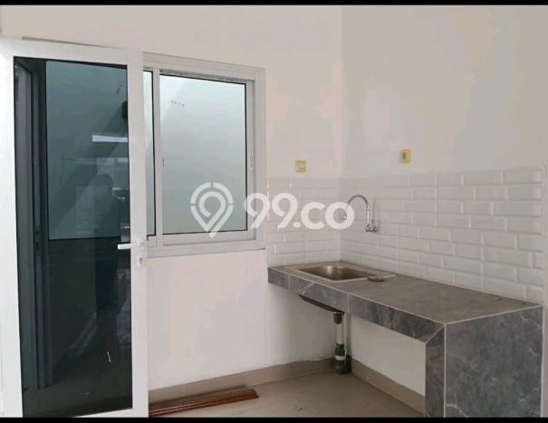 Rumah Luas Asri 3 KT Siap Pakai di Salemba Jakarta Pusat Rumah Luas Asri 3 KT Siap Pakai di Salemba Jakarta Pusat