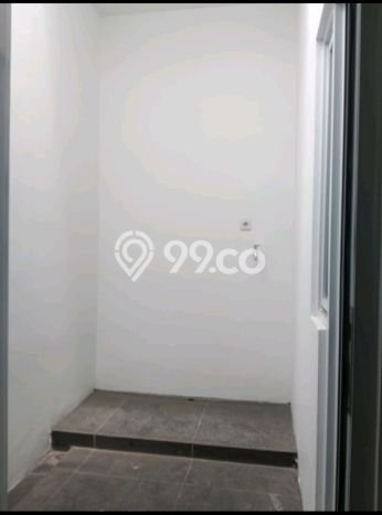 Rumah Luas Asri 3 KT Siap Pakai di Salemba Jakarta Pusat Rumah Luas Asri 3 KT Siap Pakai di Salemba Jakarta Pusat