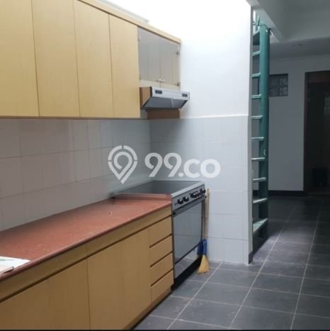 HOT LISTING! Rumah Untuk Investasi area Setra Sari, LT 617m2m² LB 500m2m² HOT LISTING! Rumah Untuk Investasi area Setra Sari, LT 617m2m² LB 500m2m²