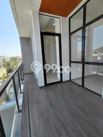 Jual Rumah Mewah Elegan Dengan View Eksklusif di Mekar Wangi, Bandung Jual Rumah Mewah Elegan Dengan View Eksklusif di Mekar Wangi, Bandung