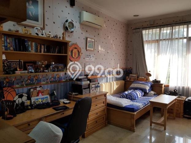 Rumah Mewah 5 Kamar Tidur Dekat Pusat Kota di Sukajadi, Bandung Rumah Mewah 5 Kamar Tidur Dekat Pusat Kota di Sukajadi, Bandung