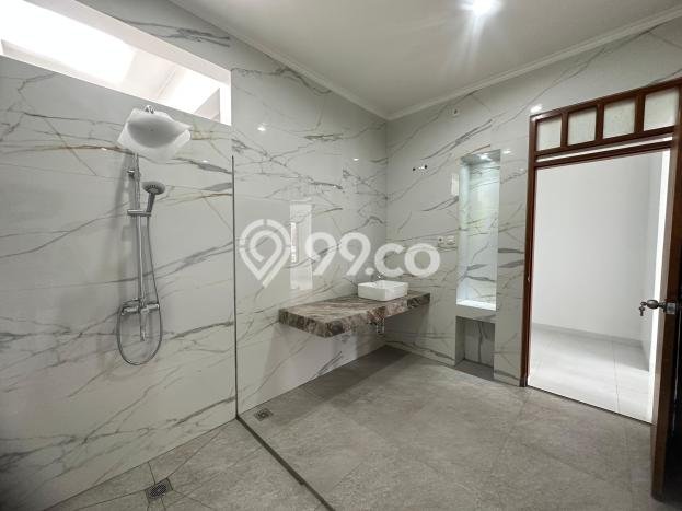 Dijual Rumah Premium dengan Fasilitas Sekitar Komplit di Batununggal, Bandung Dijual Rumah Premium dengan Fasilitas Sekitar Komplit di Batununggal, Bandung