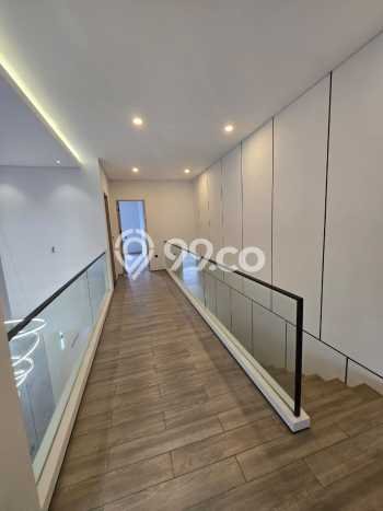 For Sale! Premium House LT 135m2 Desain Elegan di Mekar Wangi For Sale! Premium House LT 135m2 Desain Elegan di Mekar Wangi