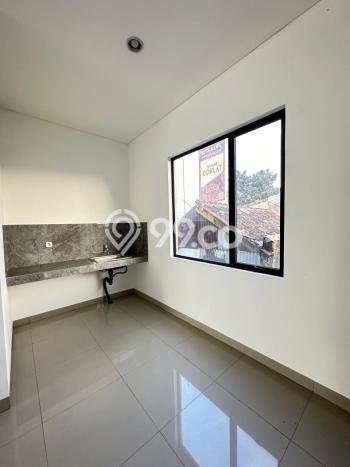 Ruko Bagus Dijual LB 150m2 Lokasi Strategis Bandung Area Cocok untuk Berbisnis Ruko Bagus Dijual LB 150m2 Lokasi Strategis Bandung Area Cocok untuk Berbisnis