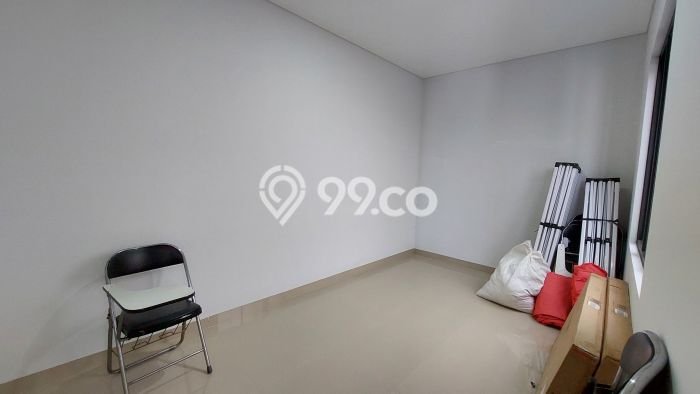 Jual Rumah Strategis Bagus Punya 2 KT di Taman Kopo Indah Bandung SHM Jual Rumah Strategis Bagus Punya 2 KT di Taman Kopo Indah Bandung SHM