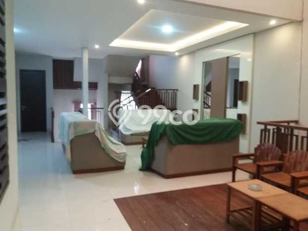 Rumah Luxury Modern Tanpa Renovasi di Setra Duta Bandung Rumah Luxury Modern Tanpa Renovasi di Setra Duta Bandung