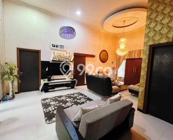 Hot Offer Hunian Mewah Ideal dan Luas di Tembalang, Semarang Hot Offer Hunian Mewah Ideal dan Luas di Tembalang, Semarang