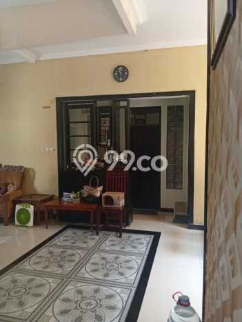 Rumah Strategis Modern Lb 315m2 di Ngaliyan, Semarang Rumah Strategis Modern Lb 315m2 di Ngaliyan, Semarang