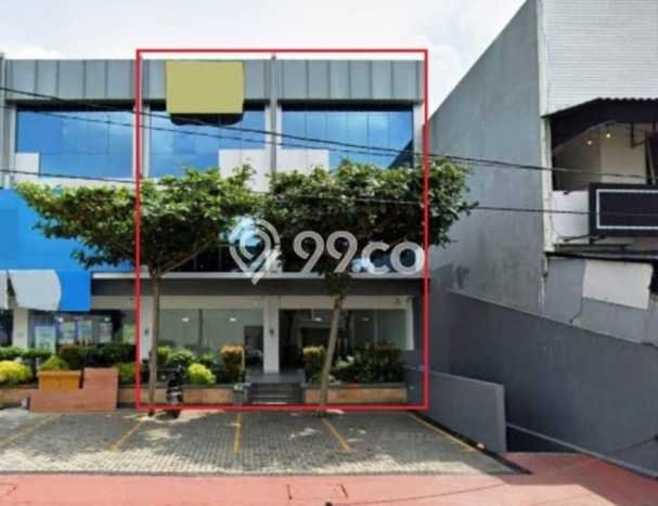 Ruko Dijual Lokasi Emas di Karawang Barat Luas 555m2 Ruko Dijual Lokasi Emas di Karawang Barat Luas 555m2