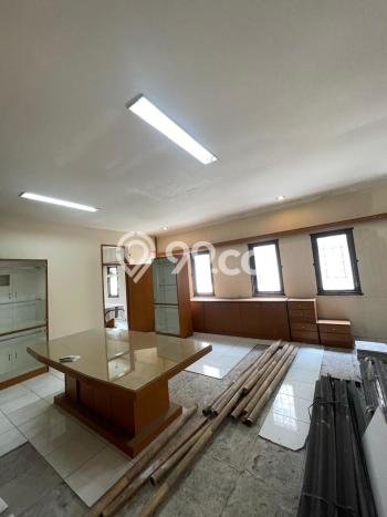 Ruko Dijual di Bandung LT 102m2 & LB 260m2 Lokasi Terbaik! Ruko Dijual di Bandung LT 102m2 & LB 260m2 Lokasi Terbaik!