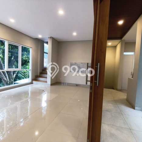 Rumah Mewah LB 235m2 Siap Huni Desain Elegan di Sayap Dago, Bandung Rumah Mewah LB 235m2 Siap Huni Desain Elegan di Sayap Dago, Bandung