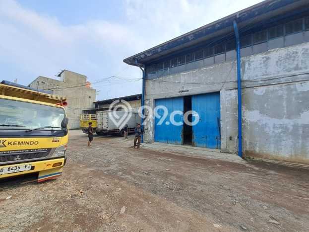 Gudang untuk Disewa di Pusat Bandung Luas Bangunan 290m2 Gudang untuk Disewa di Pusat Bandung Luas Bangunan 290m2