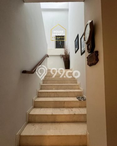 Jual Rumah Luas Megah Dengan View Cantik di Pondok Indah, Jakarta Selatan Jual Rumah Luas Megah Dengan View Cantik di Pondok Indah, Jakarta Selatan