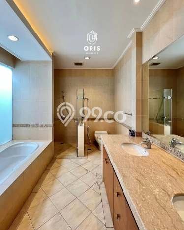 For Sale! Luxury House LT 630m2 Desain Modern di Kemang For Sale! Luxury House LT 630m2 Desain Modern di Kemang