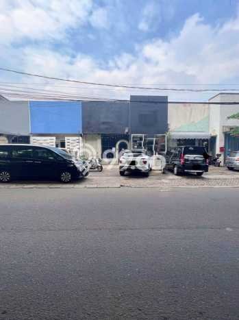 Ruko Dijual di Jakarta Selatan LT 405m2 & LB 400m2 Lokasi Terbaik! Ruko Dijual di Jakarta Selatan LT 405m2 & LB 400m2 Lokasi Terbaik!