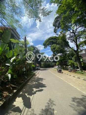 Hunian Mewah Dijual LT 223m2 di Kebayoran Baru, Jakarta Selatan Hunian Mewah Dijual LT 223m2 di Kebayoran Baru, Jakarta Selatan