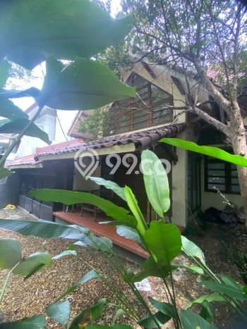 Hunian Mewah Dijual LT 223m2 di Kebayoran Baru, Jakarta Selatan Hunian Mewah Dijual LT 223m2 di Kebayoran Baru, Jakarta Selatan