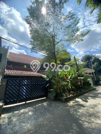 Hunian Mewah Dijual LT 223m2 di Kebayoran Baru, Jakarta Selatan Hunian Mewah Dijual LT 223m2 di Kebayoran Baru, Jakarta Selatan