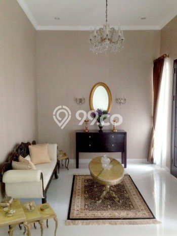 Hunian Mewah Siap Huni LT 420m2 di Kebayoran Baru, Jakarta Selatan Hunian Mewah Siap Huni LT 420m2 di Kebayoran Baru, Jakarta Selatan