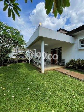 Rumah Elit LB 500m2 Siap Pakai Desain Elegan di Kemang, Jakarta Selatan Rumah Elit LB 500m2 Siap Pakai Desain Elegan di Kemang, Jakarta Selatan