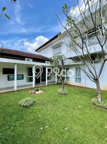 Rumah Elit LB 500m2 Siap Pakai Desain Elegan di Kemang, Jakarta Selatan Rumah Elit LB 500m2 Siap Pakai Desain Elegan di Kemang, Jakarta Selatan