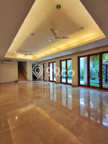 For Sale! Luxury House LT 550m2 Desain Elegan di Kemang For Sale! Luxury House LT 550m2 Desain Elegan di Kemang