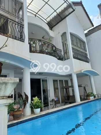 Rumah Mewah LB 600m2 Siap Pakai Desain Elegan di Senopati, Jakarta Selatan Rumah Mewah LB 600m2 Siap Pakai Desain Elegan di Senopati, Jakarta Selatan