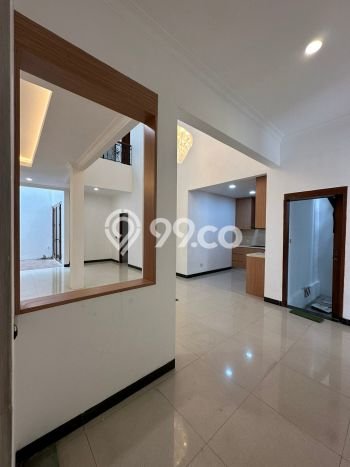 Jual Rumah Luas Elegan Dengan View Cantik di Pondok Indah, Jakarta Selatan Jual Rumah Luas Elegan Dengan View Cantik di Pondok Indah, Jakarta Selatan