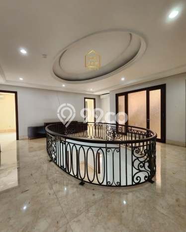 For Sale! Luxury House LT 600m2 Desain Modern di Pondok Indah For Sale! Luxury House LT 600m2 Desain Modern di Pondok Indah