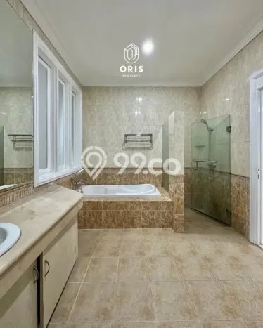 Rumah Elit Modern Siap Huni di Pondok Indah Jakarta Selatan Rumah Elit Modern Siap Huni di Pondok Indah Jakarta Selatan